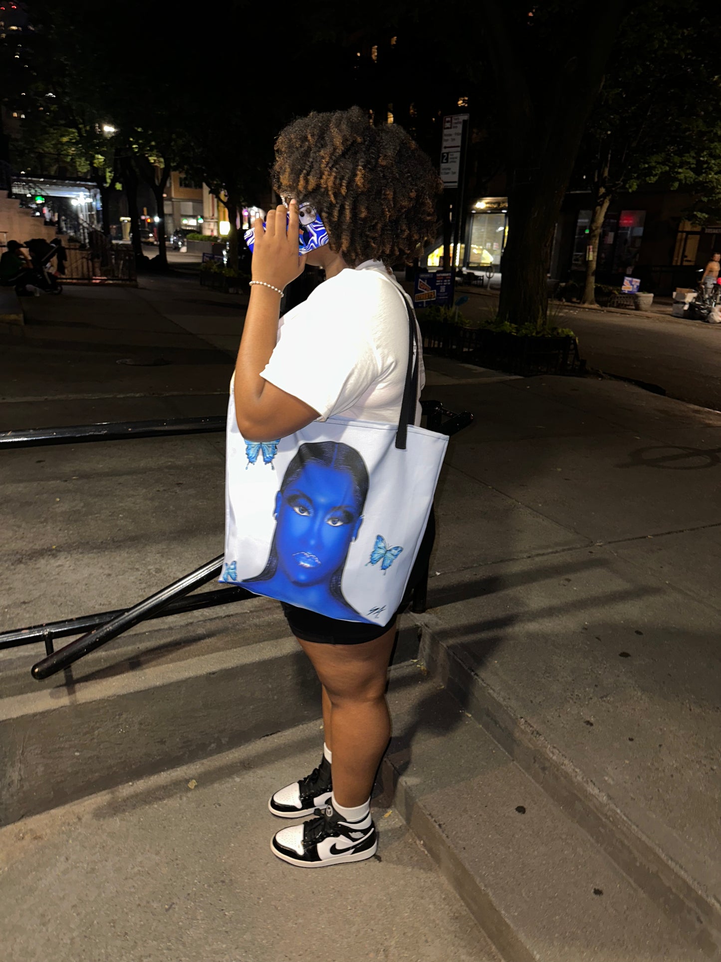 “Blue Emotions” Large Tote Bag